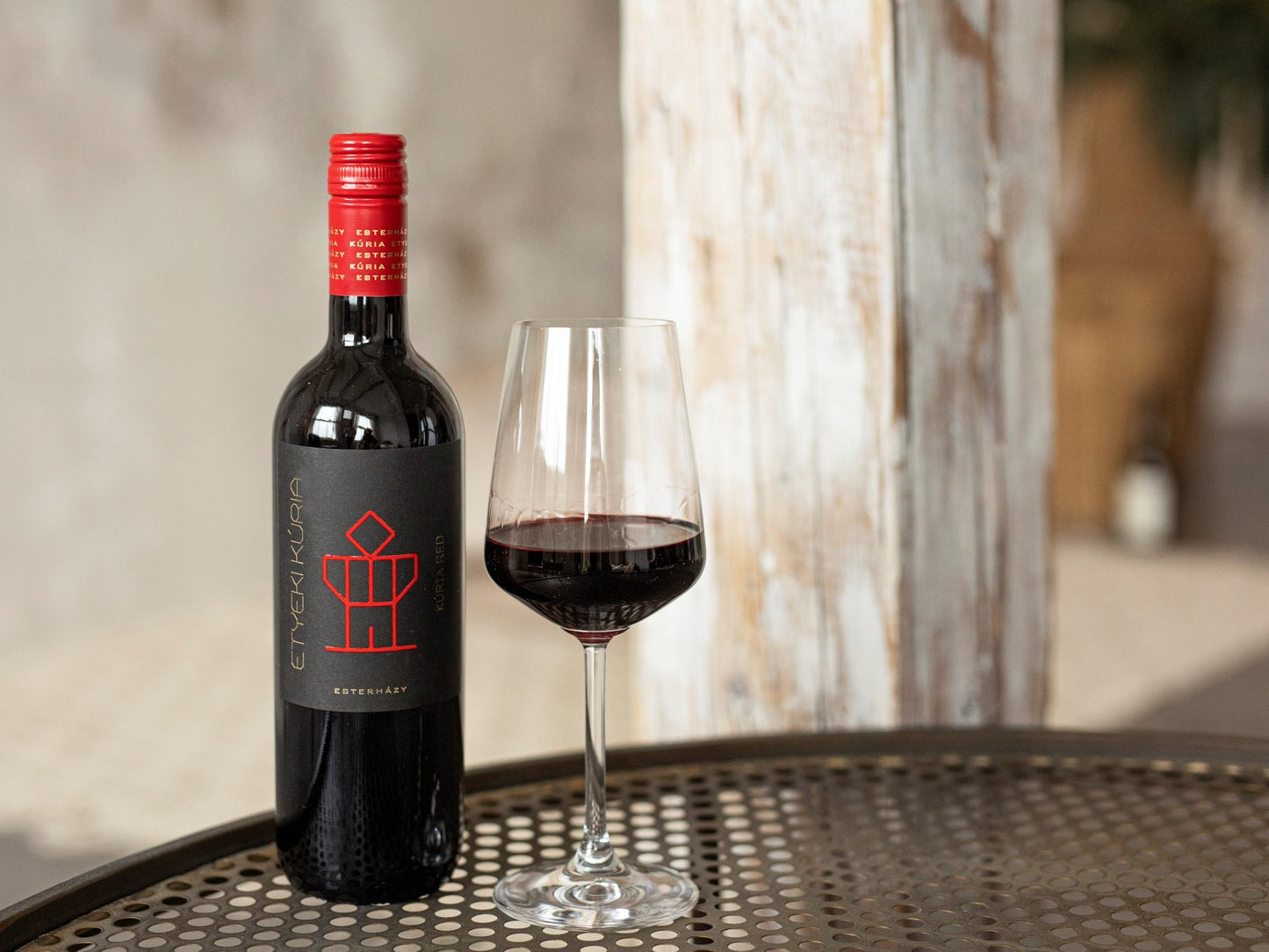 Etyeki Kúria - Kúria Rot online bestellen